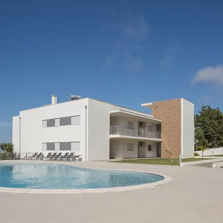 Apartment Muralha 2 - - By Sch *