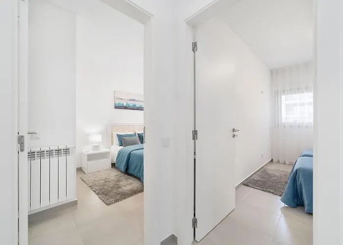 Apartamento Muralha 2 - - By Sch Nazaré