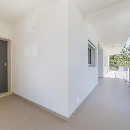 Muralha 2 - - By Sch Lägenhet